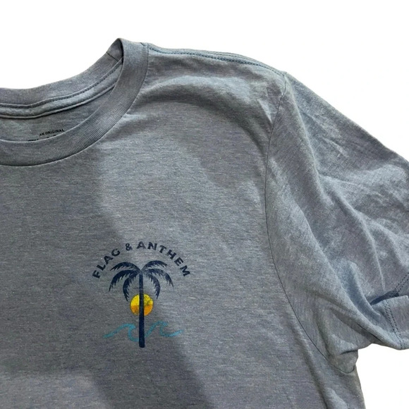 Flag & Anthem Men's T-Shirt Medium Light Blue Graphic Tee Short Sleeve Palm Tree - Picture 2 of 4